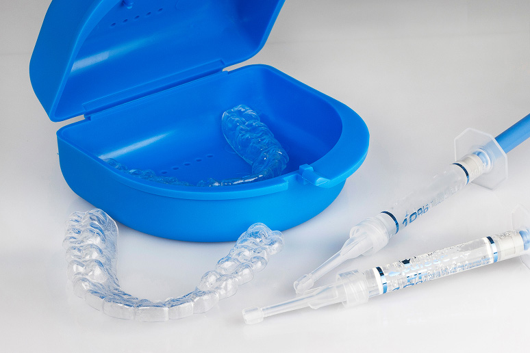 ホームホワイトニング用のマウスピースの写真